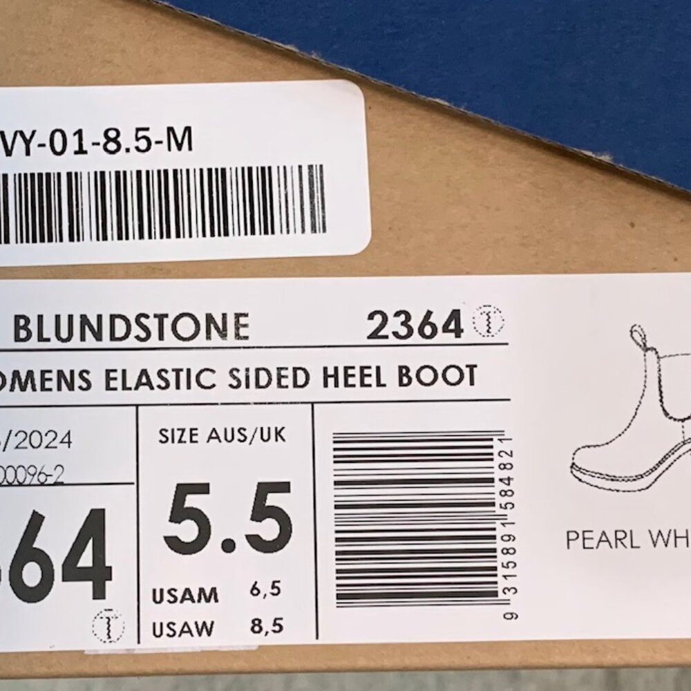 Blundstone 2364 Elastic Side High Heeled Boots , Leather(Women) New in Box - Picture 6 of 6